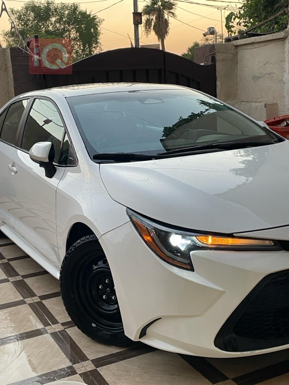 تۆیۆتا کۆرۆلا